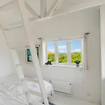 Awesome In With Wifi Holiday home *