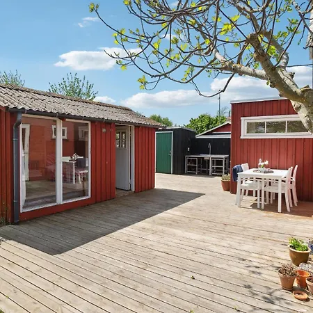 Holiday home Awesome In With Wifi